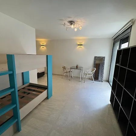 Enqian Dream House Homestay *