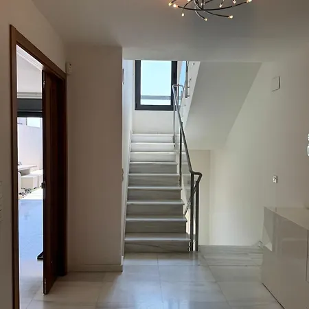 Homestay Enqian Dream House Valencia